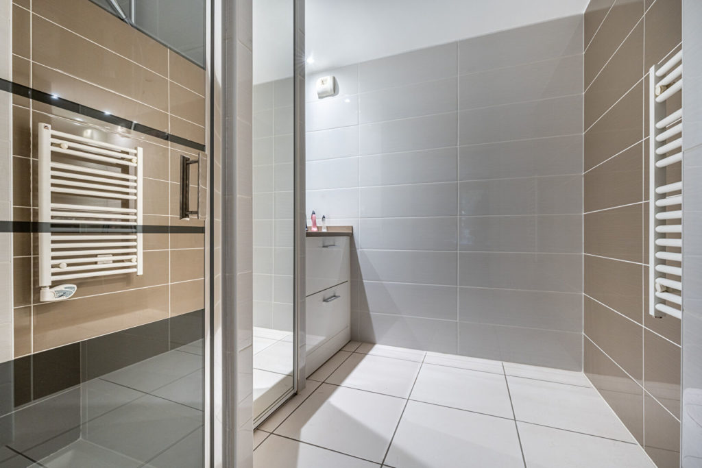 SOUS COMPROMIS| Rez-de-Jardin de 4 pièces – Ecully