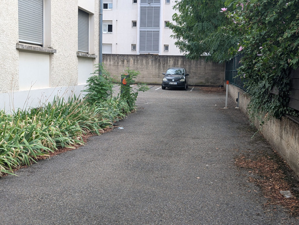 Parking – Lyon 8