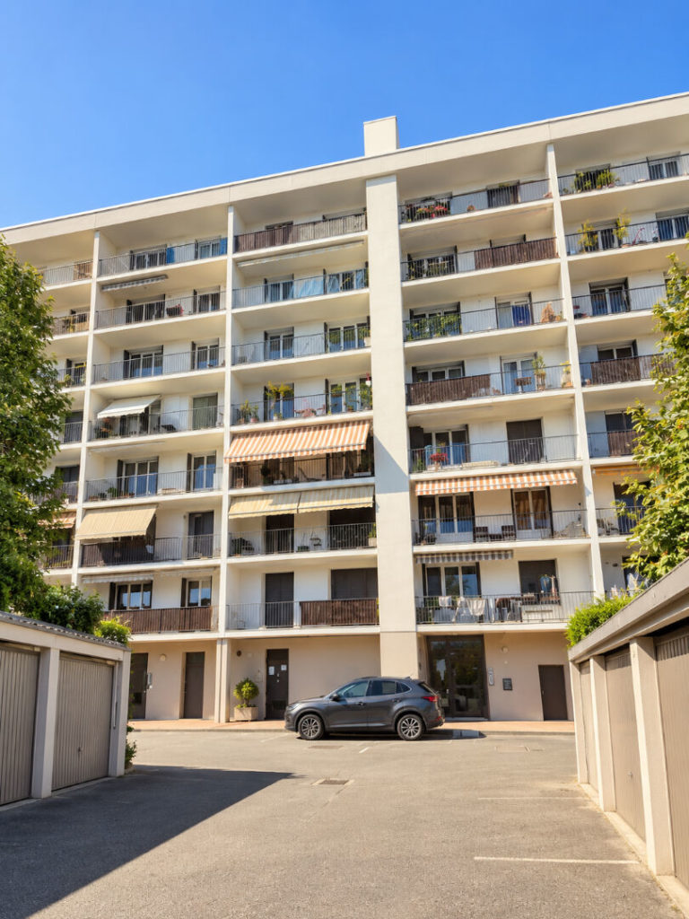 SOUS COMPROMIS|Exclusivité – T3 avec balcon & garage – Cuire