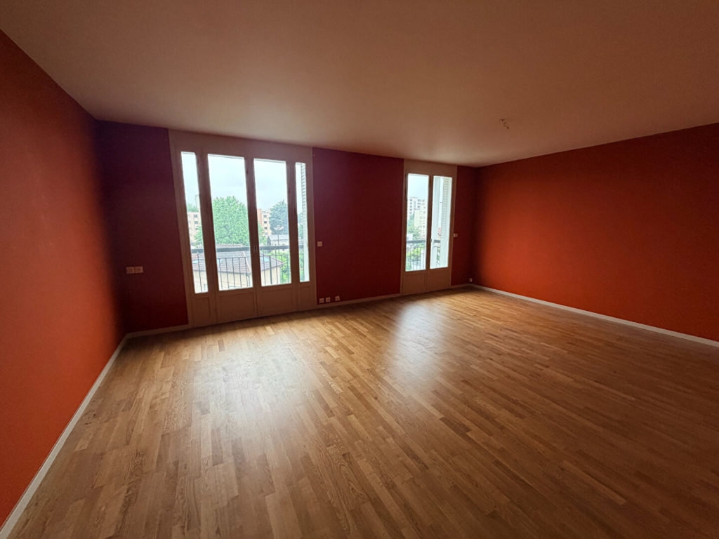SOUS COMPROMIS|Exclusivité – T4 avec balcons – Cuire