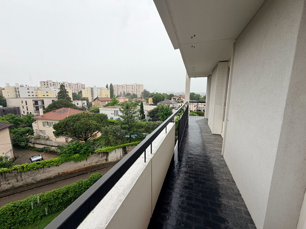SOUS COMPROMIS|Exclusivité – T4 avec balcons – Cuire