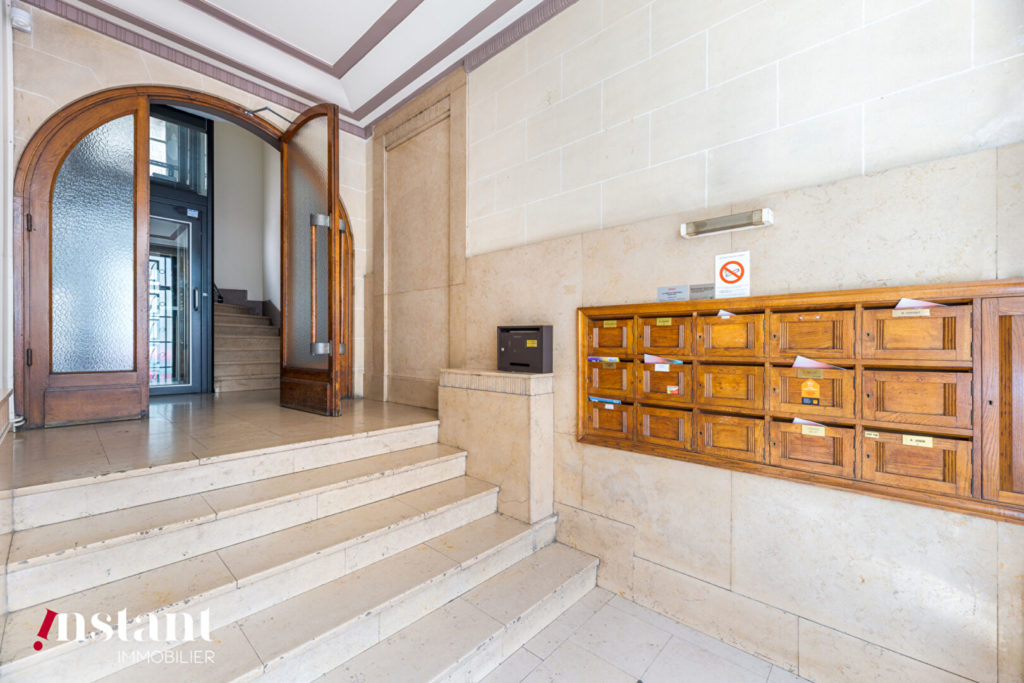 Lyon 7 – Jean Macé | T3 avec fort potentiel – 54 m²