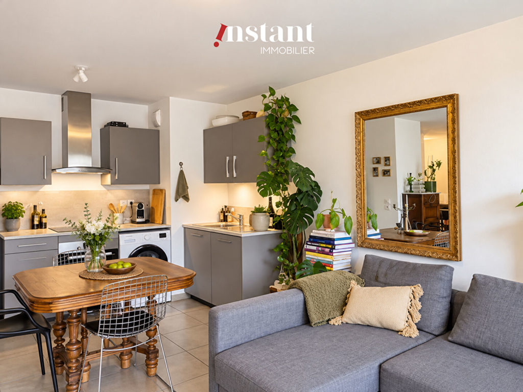 T2 avec balcon & garage – Confluence